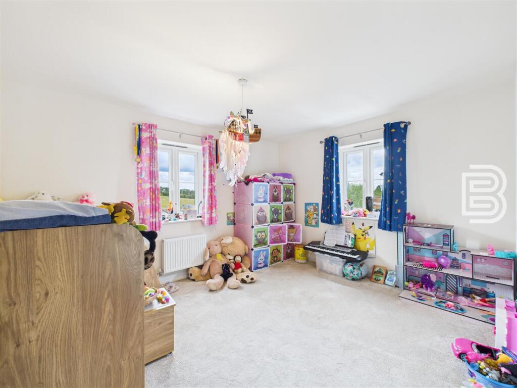 Bedroom 3.jpg