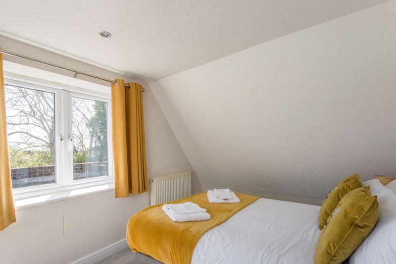 Bedroom Cottage 1