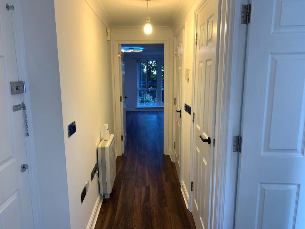 Hallway.jpg