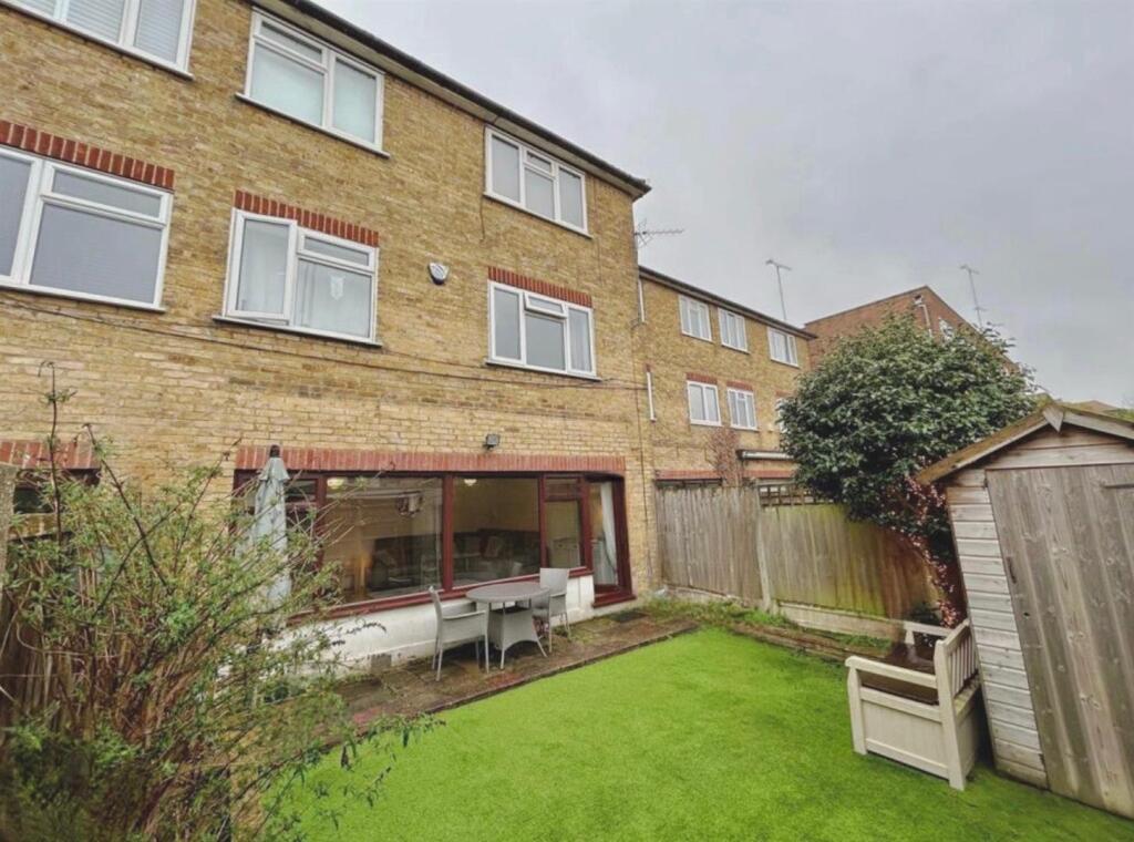 lockhart lodge 1.jpg