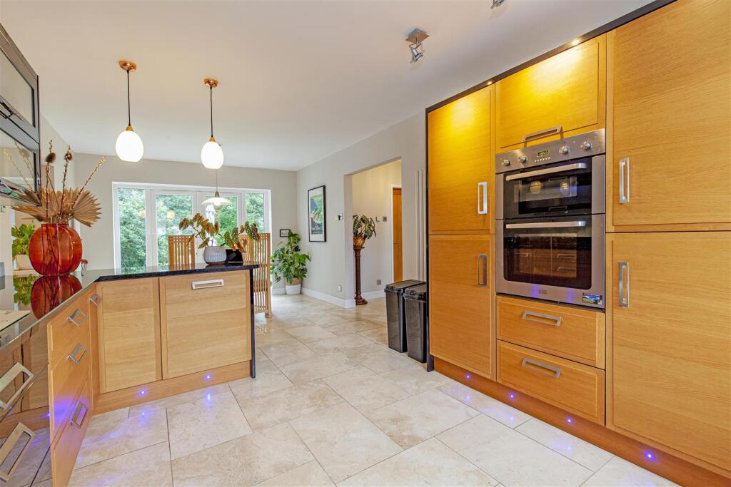 Open Plan Dining Kitchen