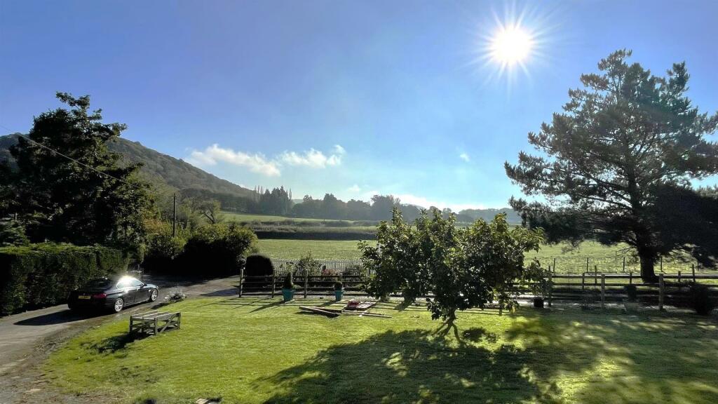 st hilarys rd southerlies view.jpg