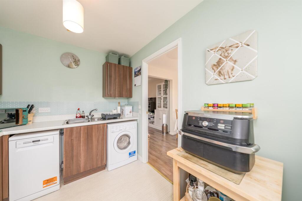 9 Whitehall Close Chirnside-10.jpg