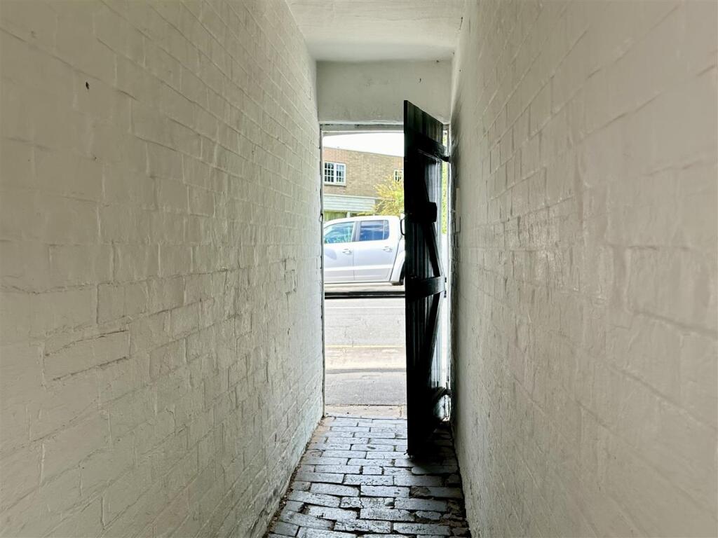 shared passage to rear