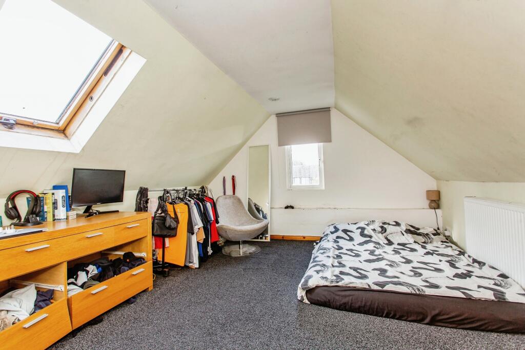 Bedrooom One