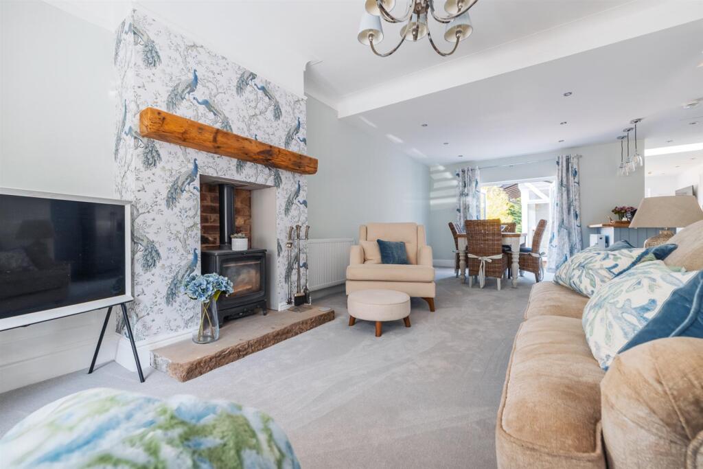 14 Beacons Lane-4.jpg