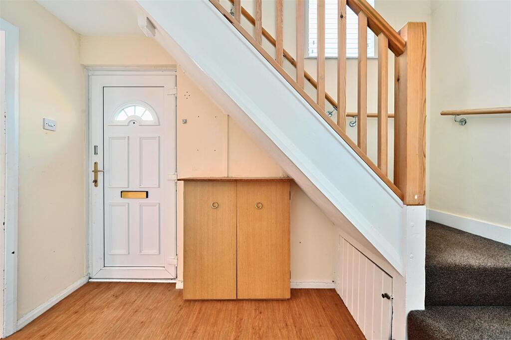 Highdown, Southwick, BN41 (6).jpg