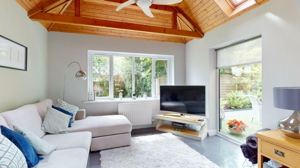 DAY ROOM