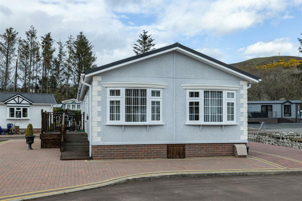 4 Park Homes Galashiels 07.JPG
