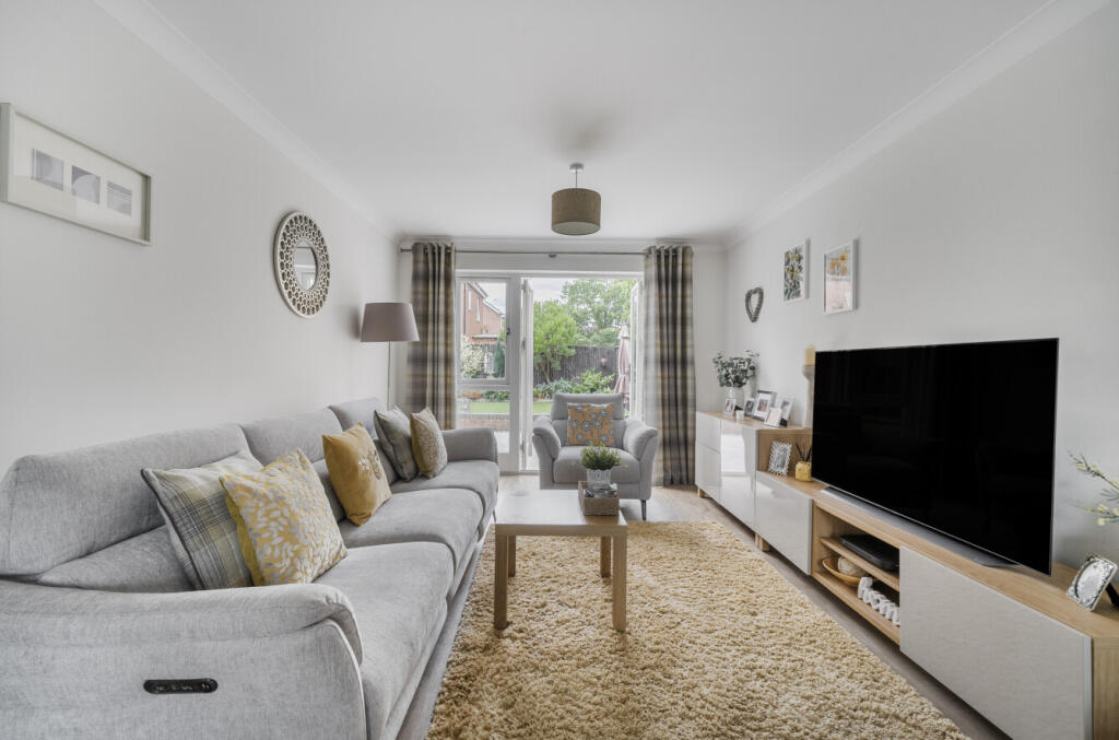 1320099-10-686694...