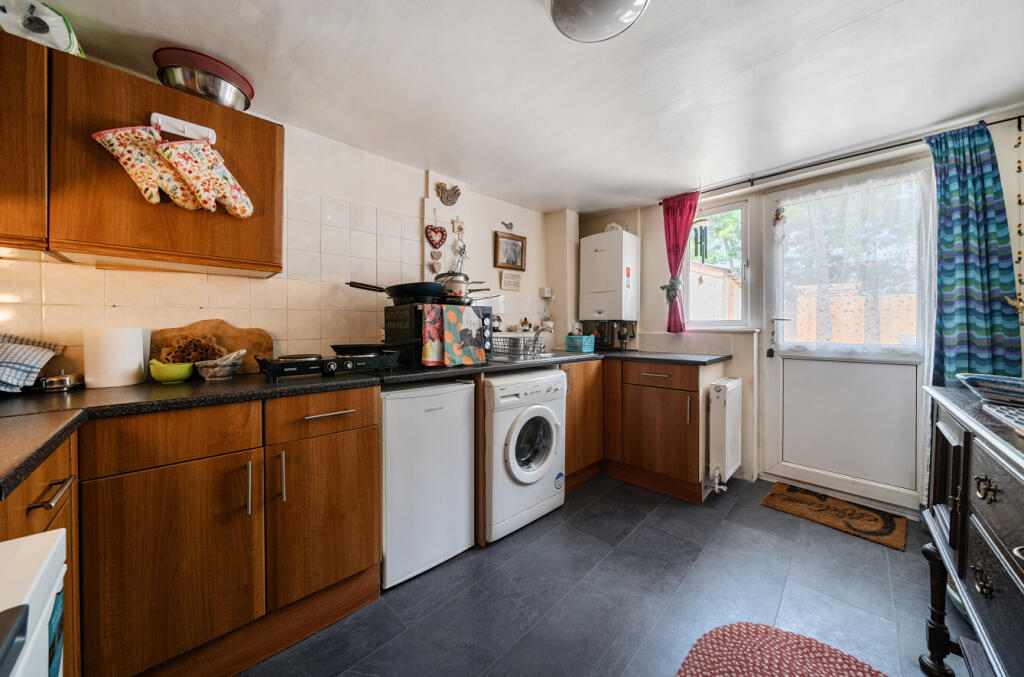 1327782-11-688263...