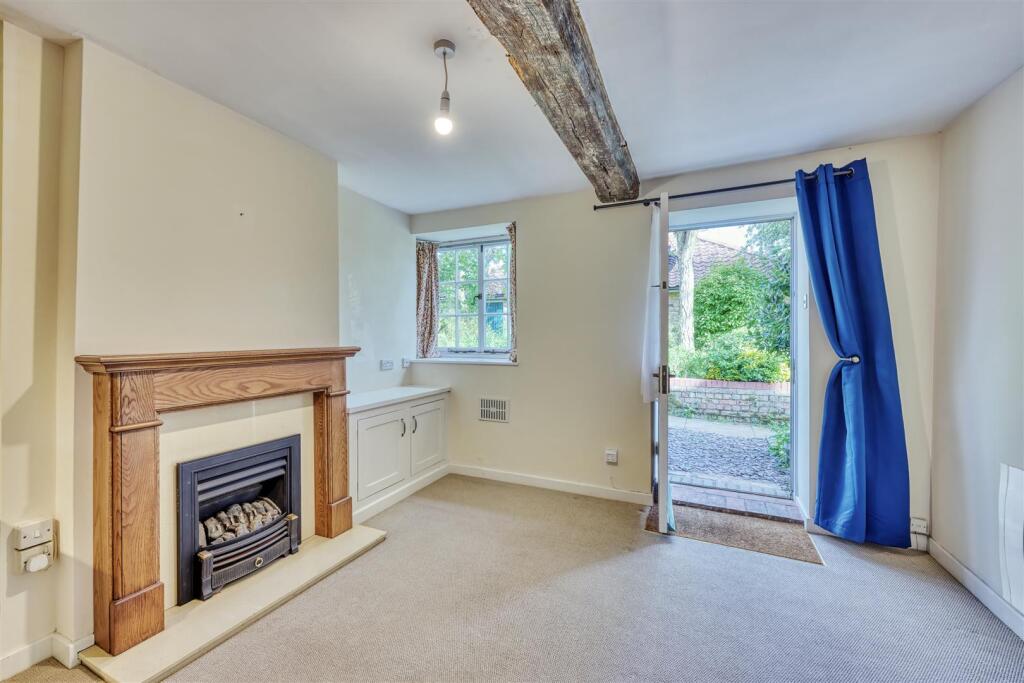 8-7 Havelock Cottage