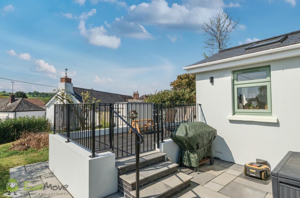 e9ffe0e2-5c1f-47b4-bb34-feaf768c95a0