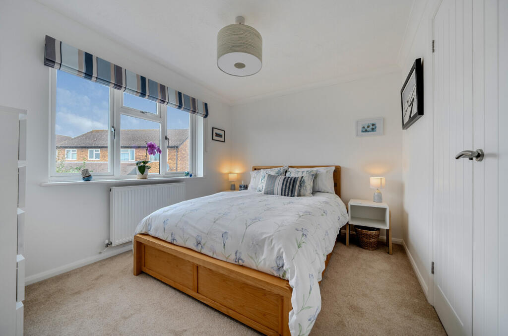 1361737-28-68dcf3...