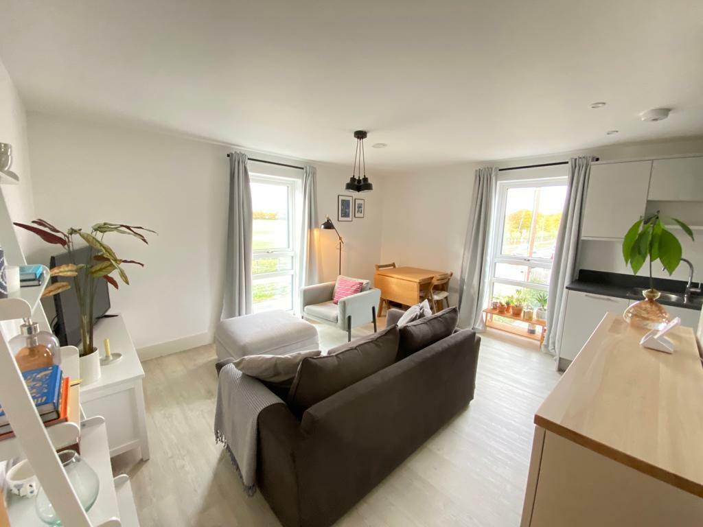 Open plan lounge/kitchen/diner