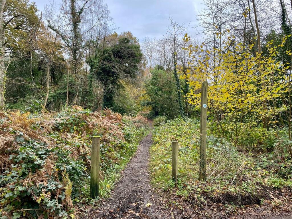 Chart footpath.jpg