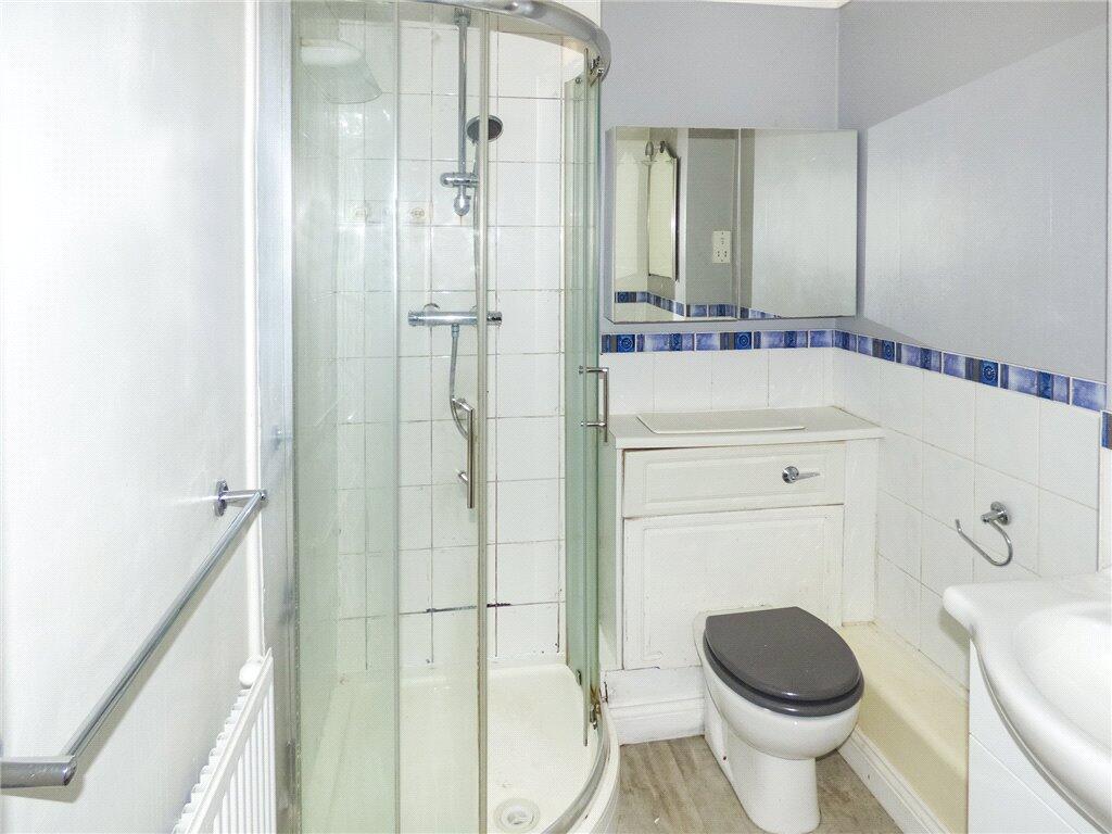 En-Suite Shower
