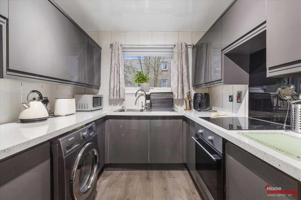 Kitchen (1)