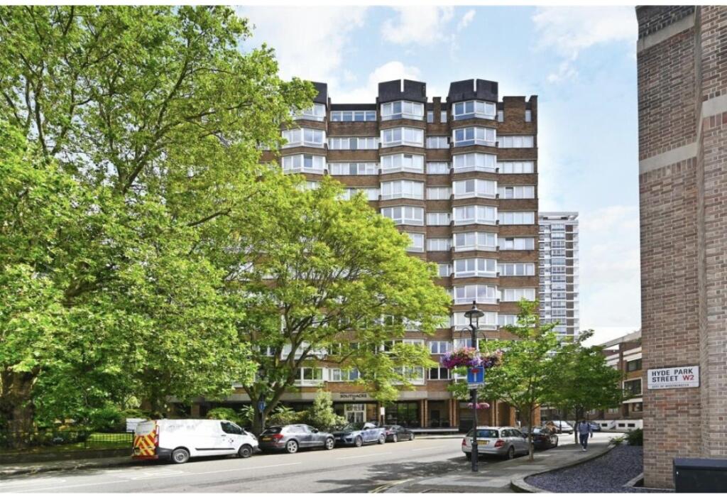 Hyde Park Crescent, W2