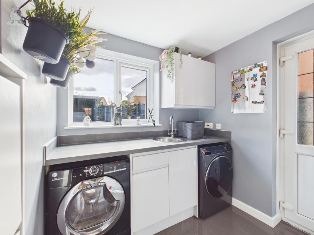 CAM05065G0-PR0015-STILL013