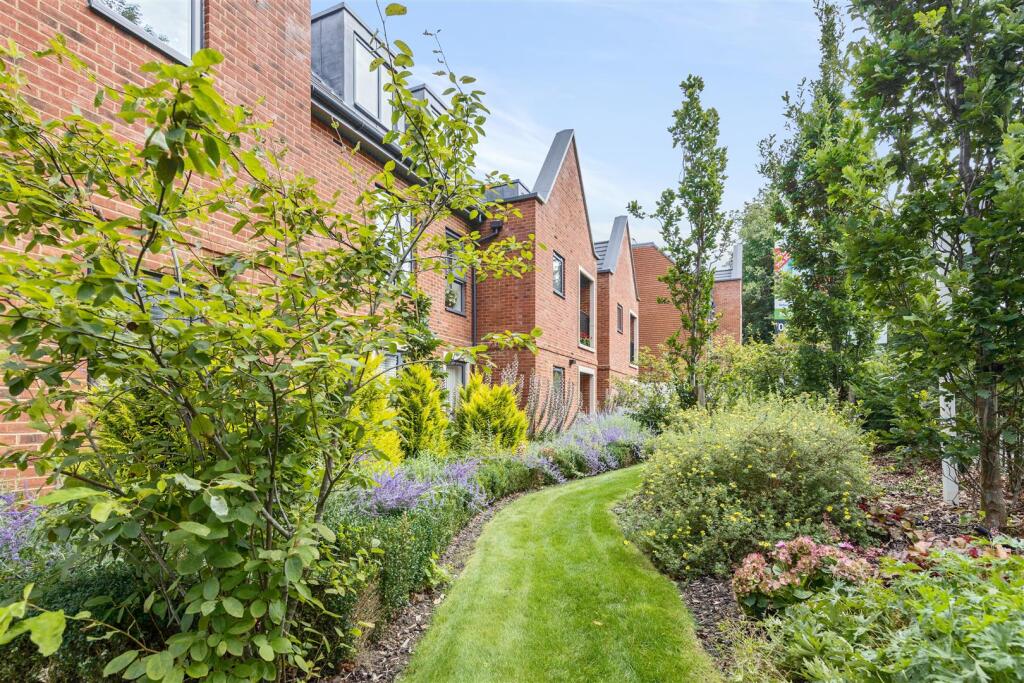 Birch Place Photos (8).jpg