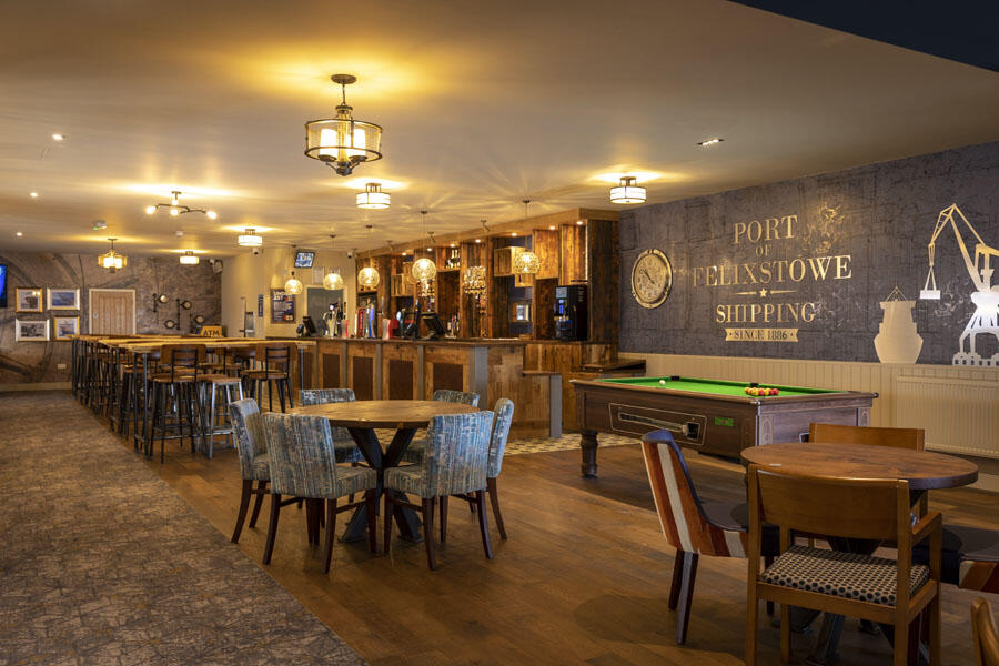 Park Holidays Felixstowe Beach New Clubhouse 2021