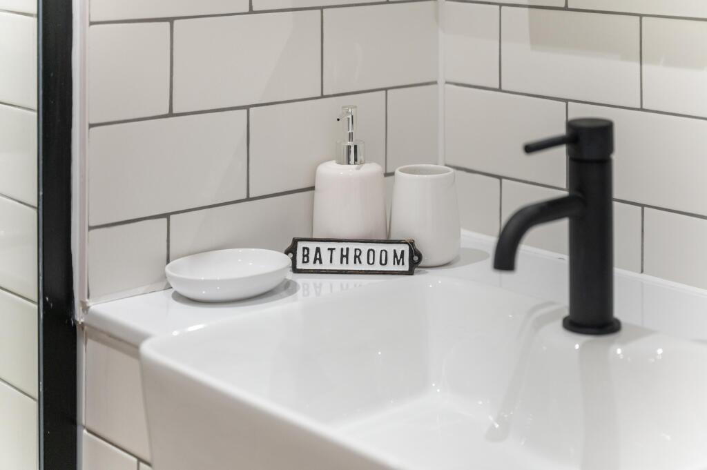 606f0d0732505223efc08203a6e6