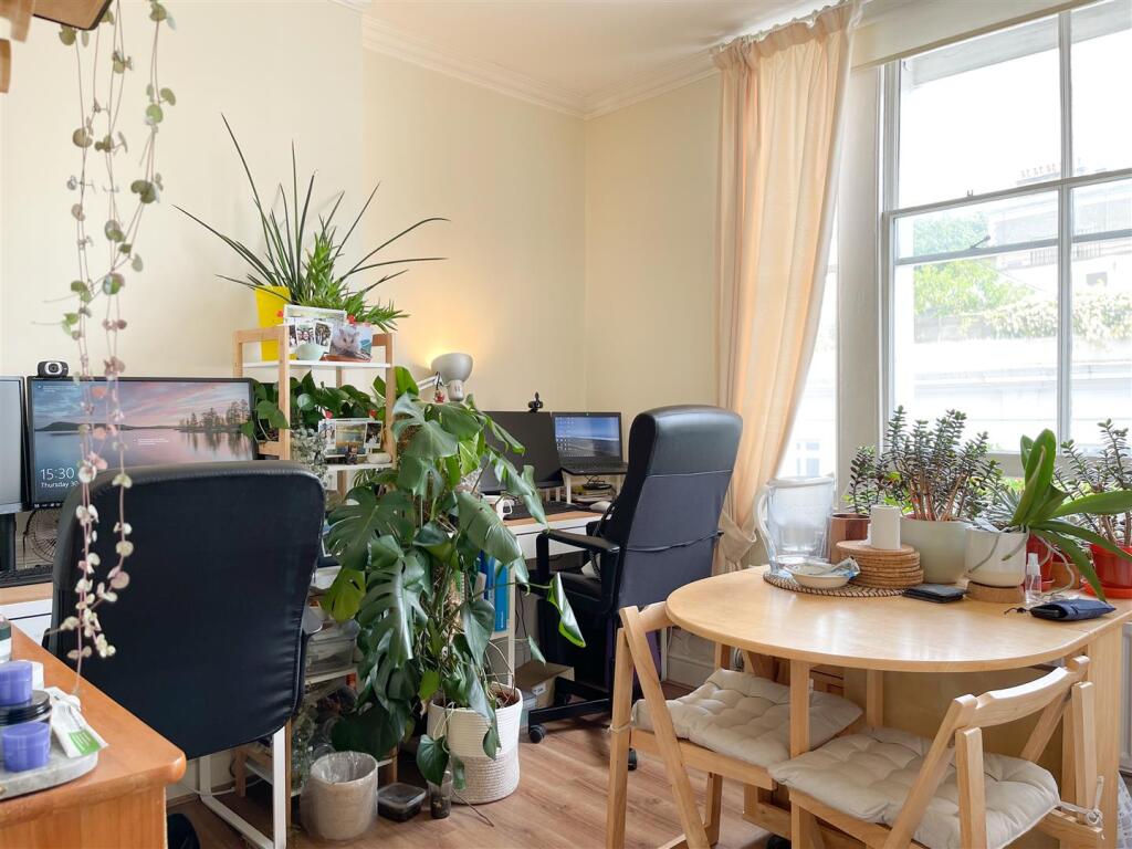 35 Earls Court Gardens, London