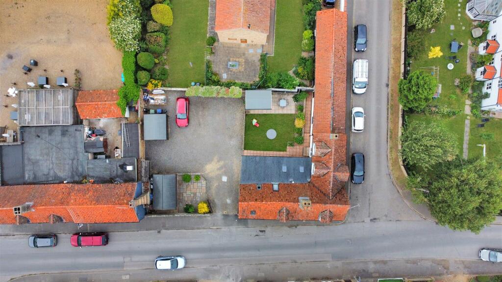 Drone (2).jpg