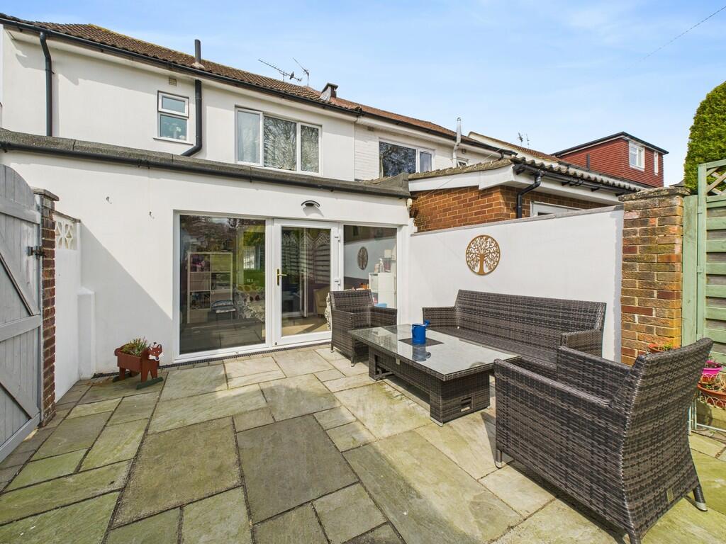 CAM05068G0-PR0014...