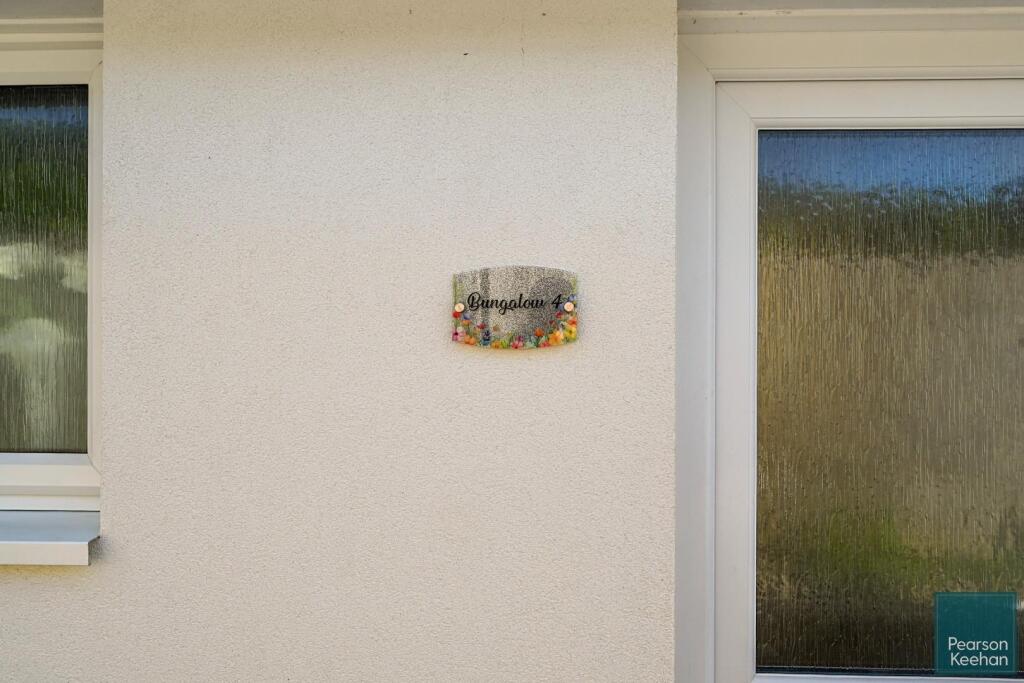 bungalow 4 134 cresent drive north-bn2 (2).jpeg