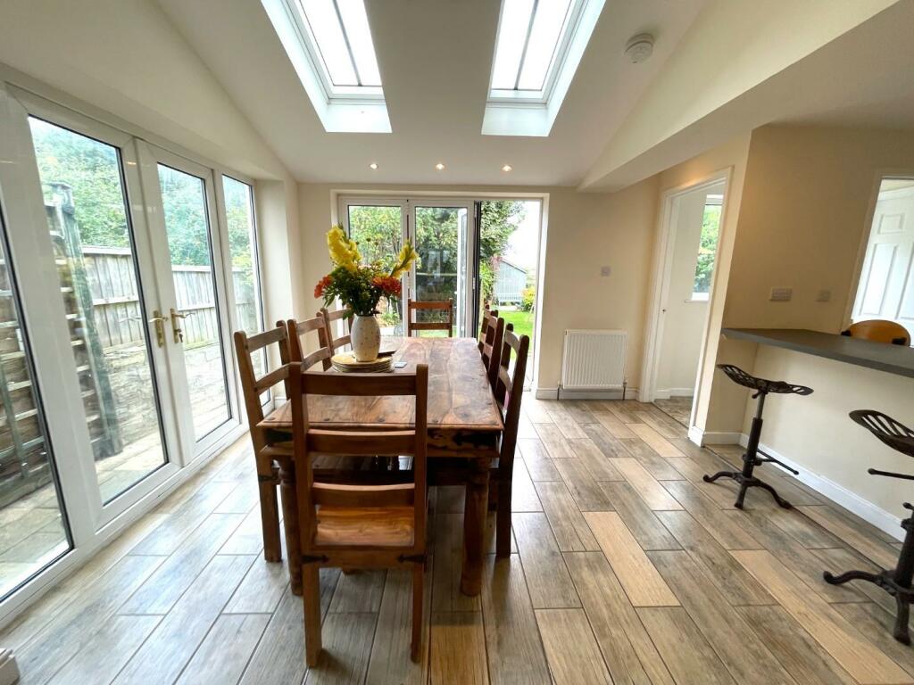 Dining Room.JPG