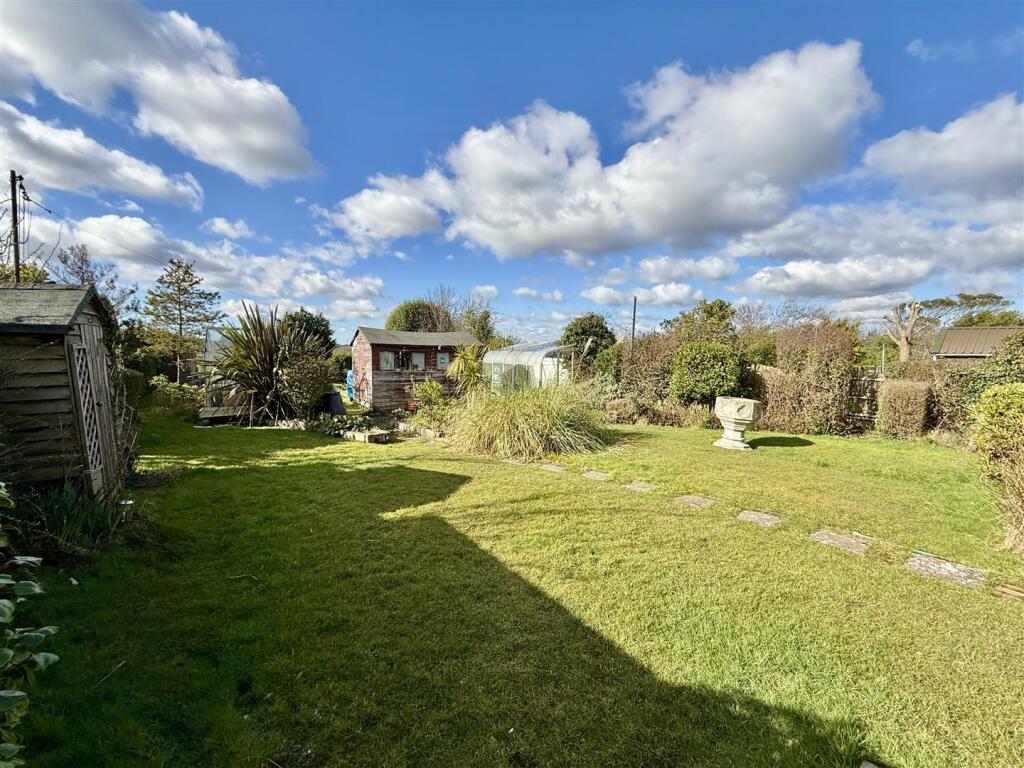 Rear Garden: