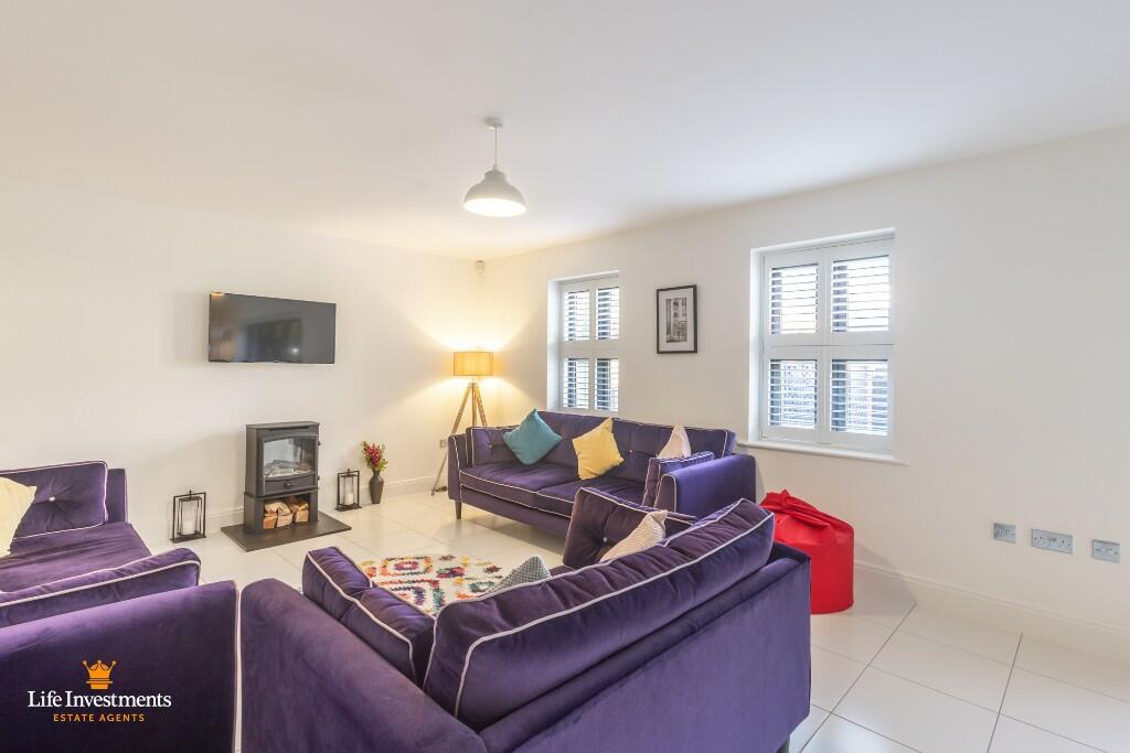 Kitchen-Family Room