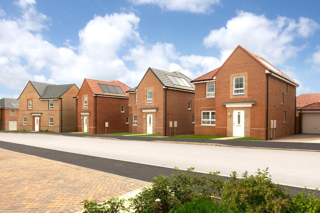 Outside view of homes at Alder Heights