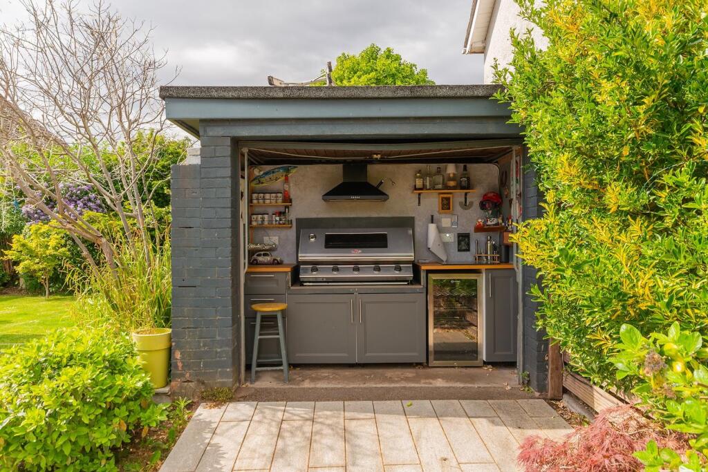 1D0LEIG - Outdoor Kitchen.jpg