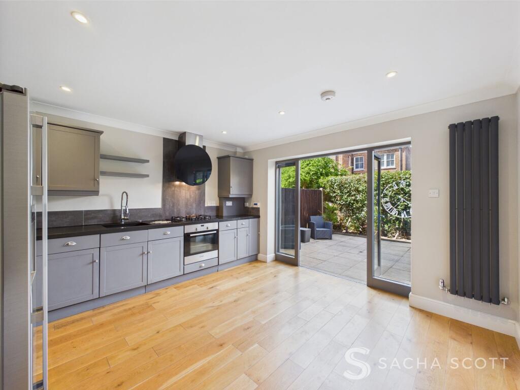 Kitchen / Breakfast Room