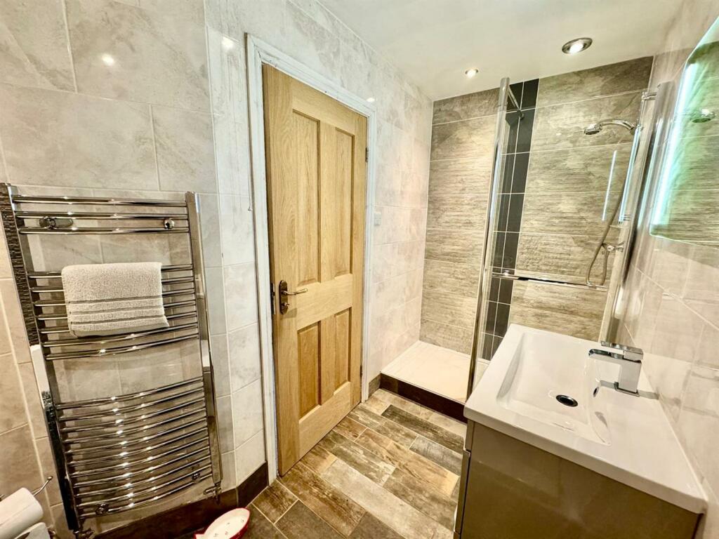 PHOTO-2024-11-18-18-30-22 (11).jpg