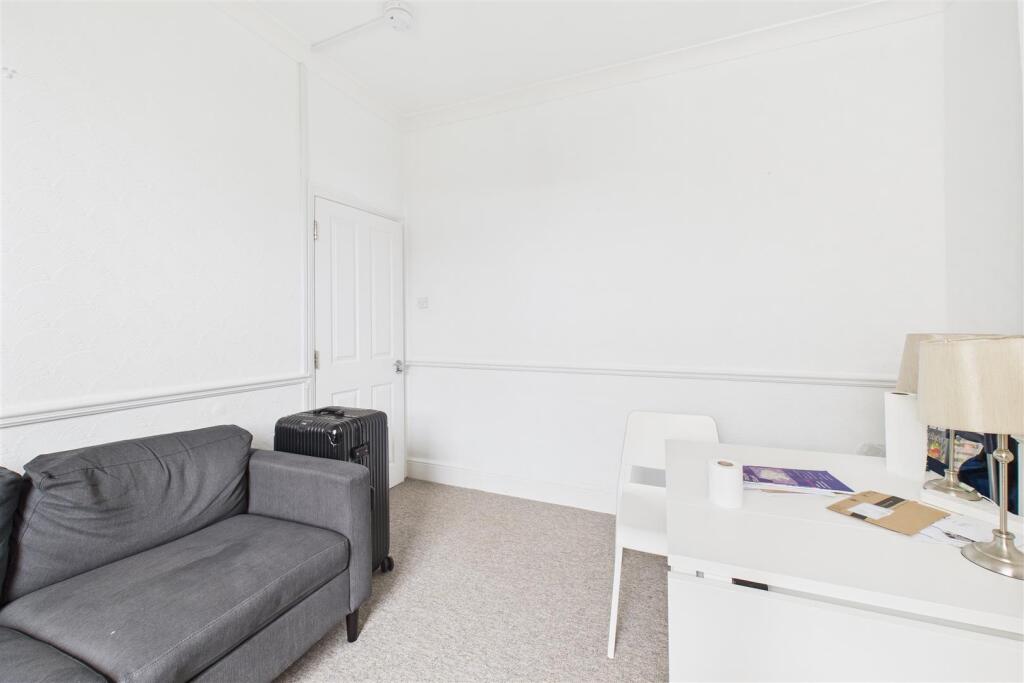 6 Osborne Villas, Kingsdown, Bristol BS2 8BP | Fre