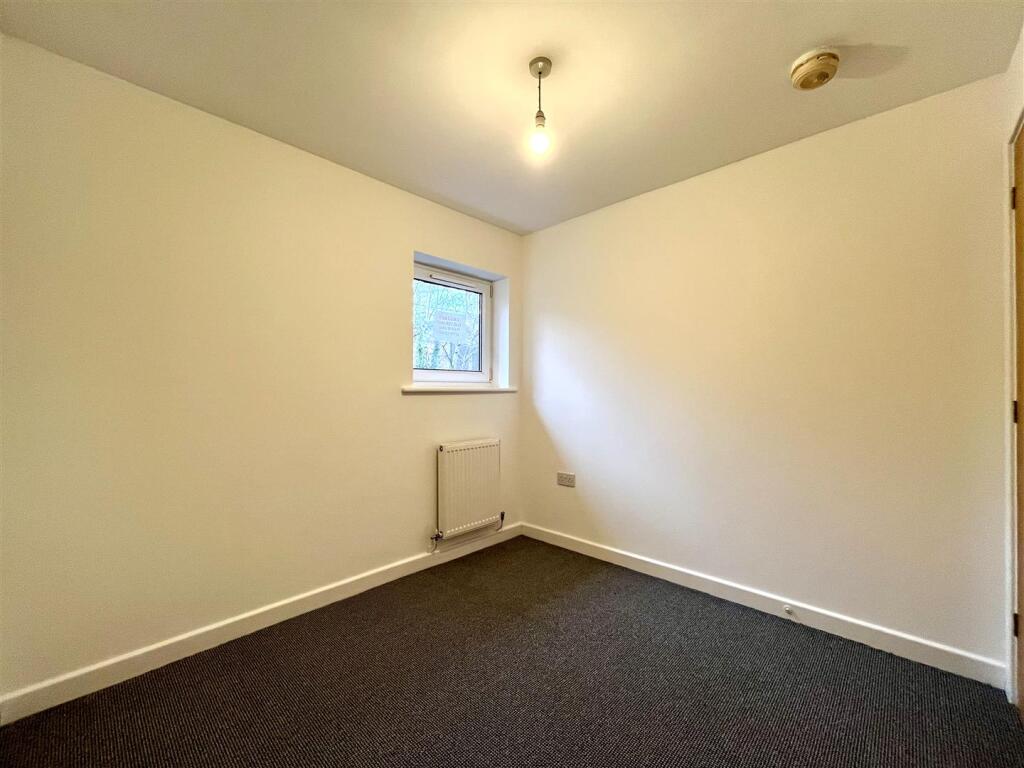 Bedroom 2 Aspect 2