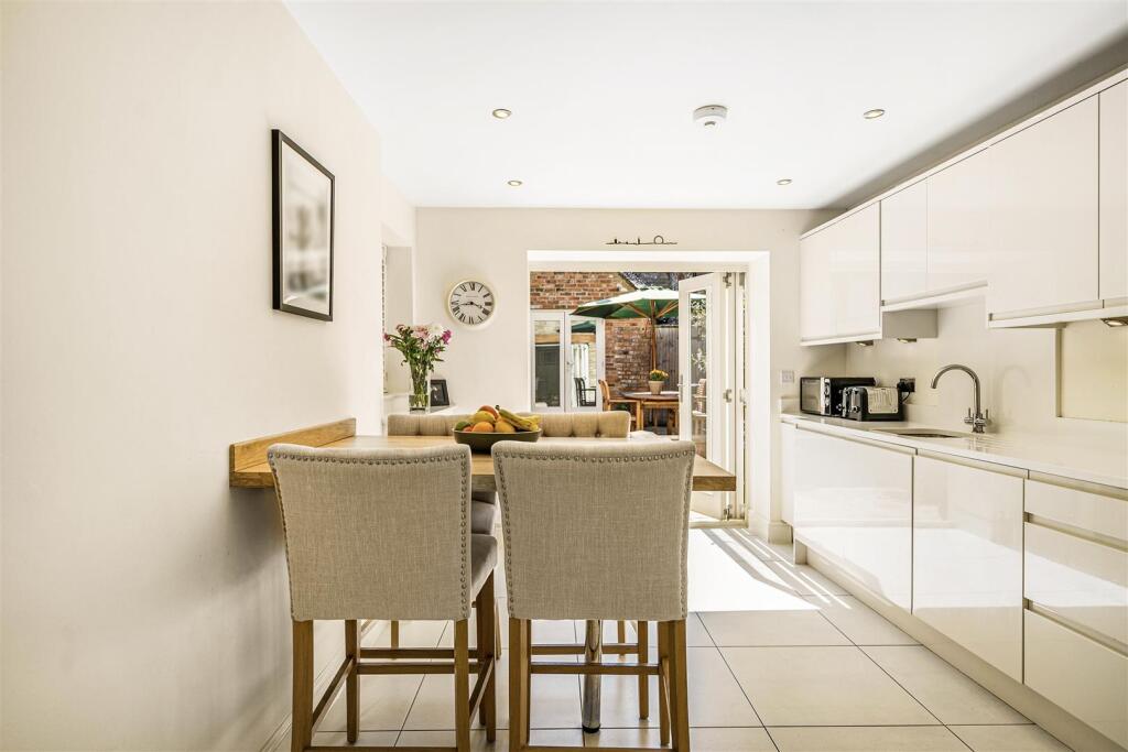 The Old Schoolhouse, 1 Castle Lane, Towcester (6).