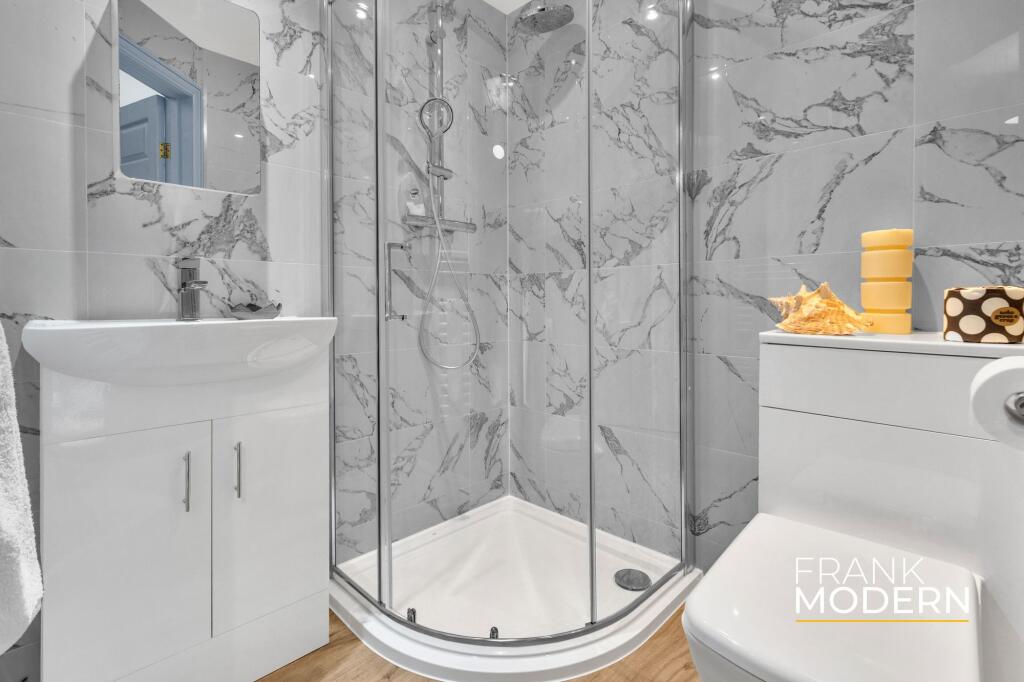 En-Suite (Bedroom Three)