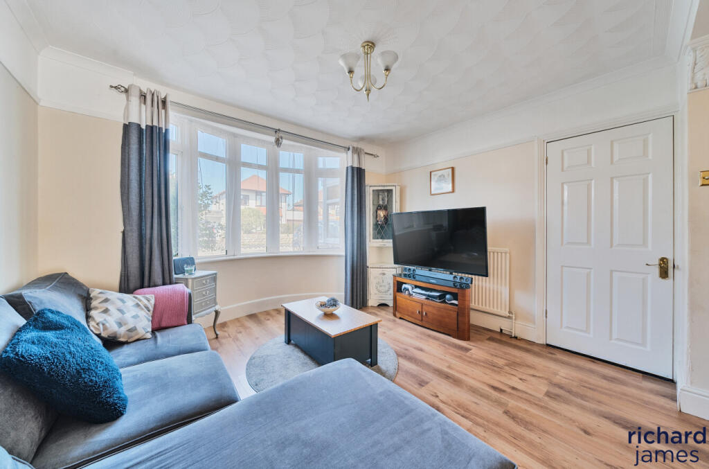 af7fe70d9ec1445998900caef1bb443e