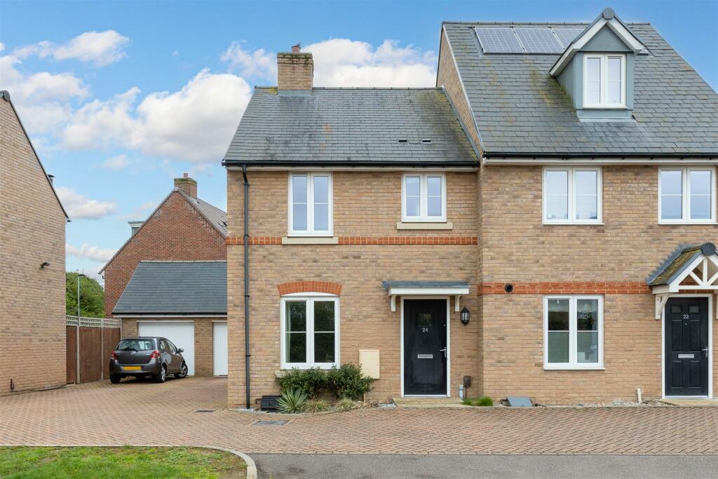 24 Taylors Road-14.jpg