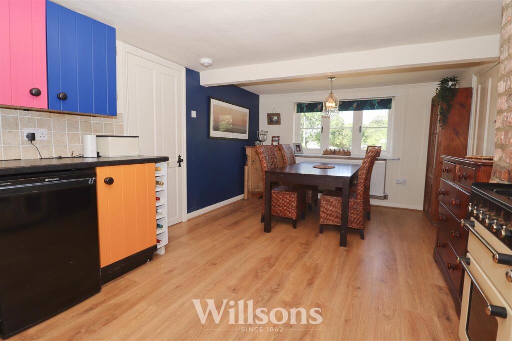 Dining Kitchen