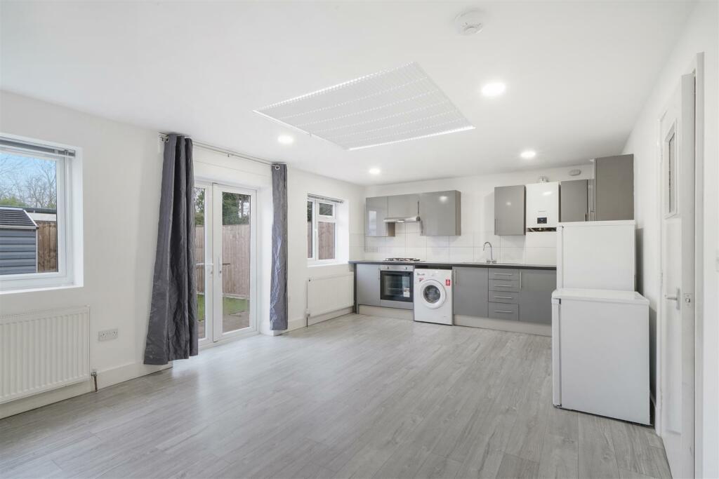 68A Sudbury Avenue - fBhR96fy2037sllhQq2T.jpg