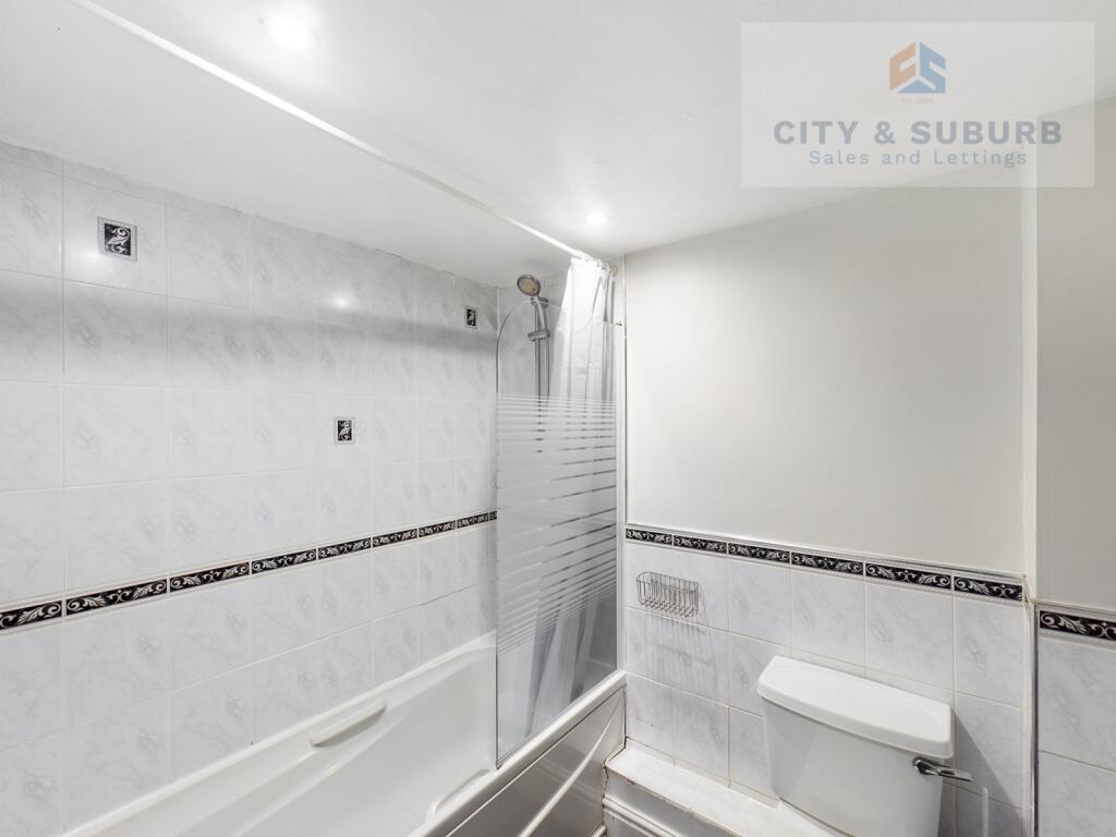 CAM00683P1-PR0109-STILL01