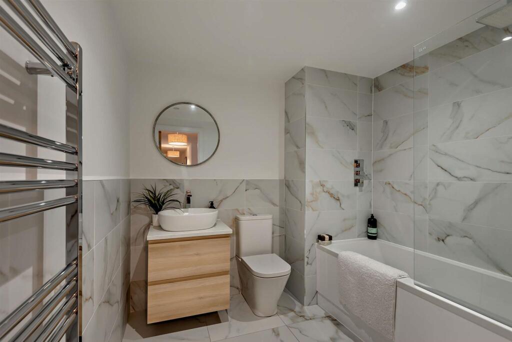8625925-interior12-800.jpg
