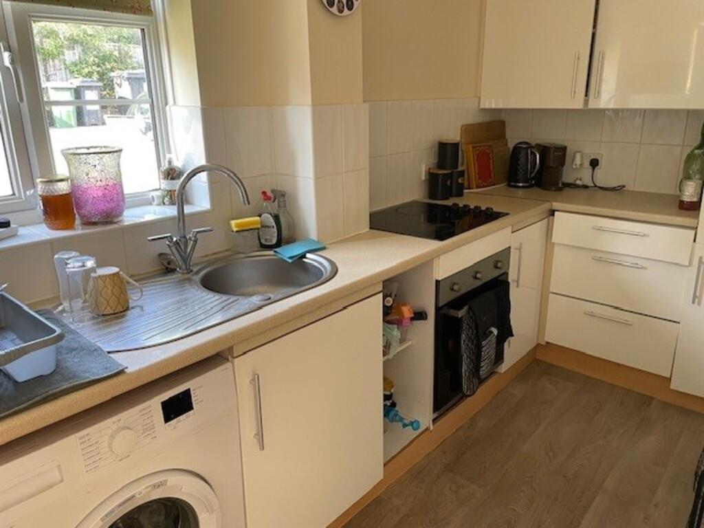 Kitchen 1