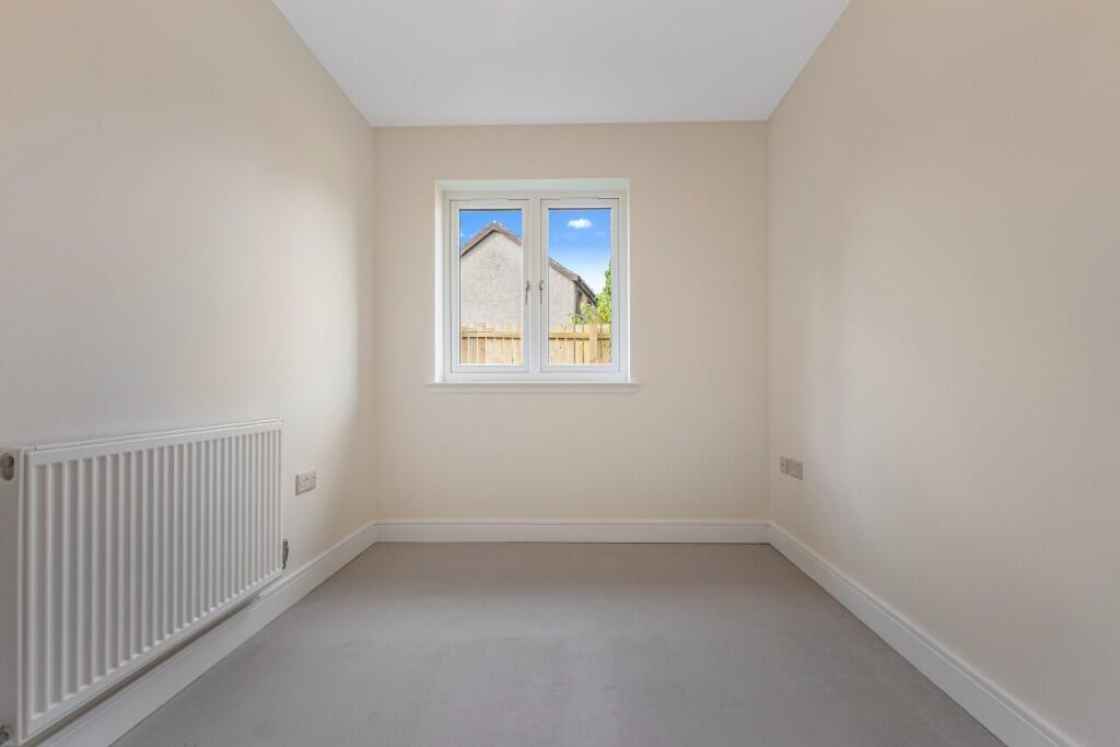 Bedroom 3/Study